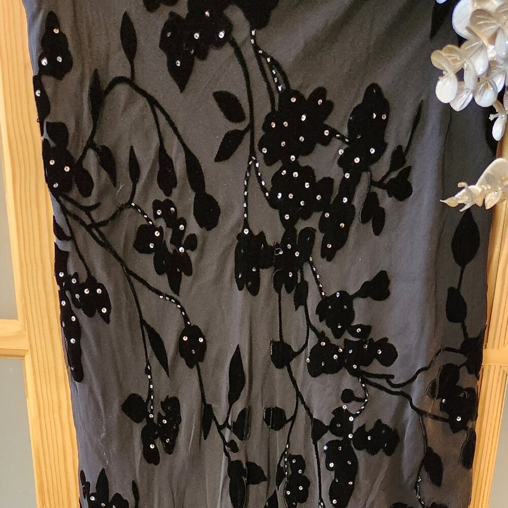 Long, straight black skirt with velvet flower and sequin detail - Size 8